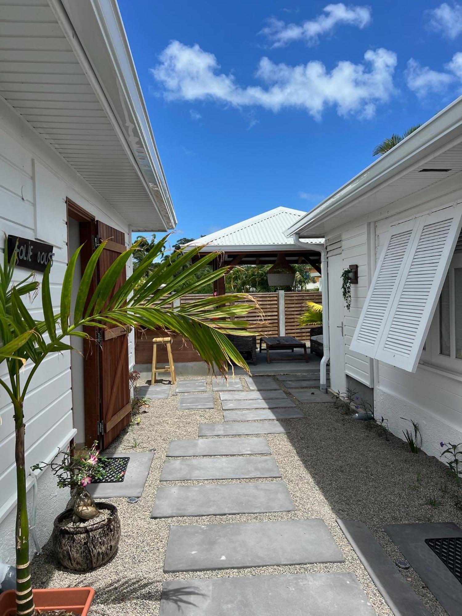 Les Cabanes Cosy A 2 Pas Du Lagon - Charme Et Confort Le Francois Exterior photo